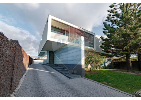 Dom na sprzedaż - Porto, Gulpilhares, Portugalia, 498 m², 1 627 558 USD (6 412 580 PLN), NET-76510846