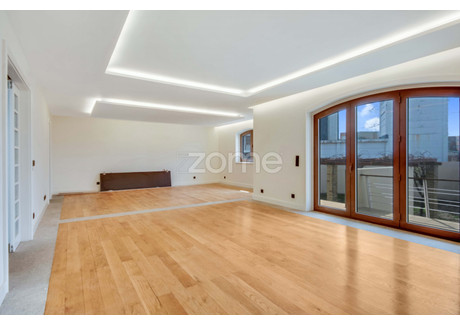 Dom na sprzedaż - Vila Nova De Gaia, Portugalia, 289 m², 1 026 173 USD (4 197 048 PLN), NET-96477784