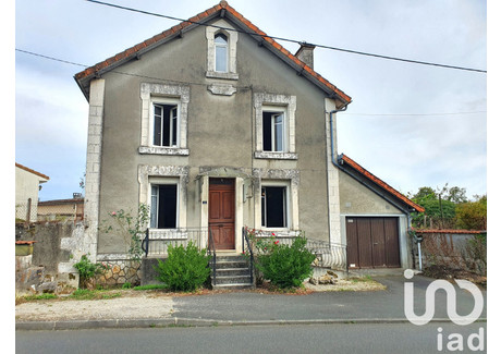 Dom na sprzedaż - Chasseneuil-Sur-Bonnieure, Francja, 96 m², 82 365 USD (331 107 PLN), NET-100441318