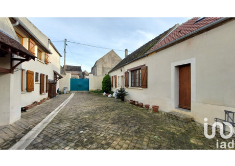 Dom na sprzedaż - Villeblevin, Francja, 118 m², 176 622 USD (724 150 PLN), NET-102165167