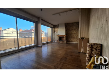 Mieszkanie na sprzedaż - Clermont-Ferrand, Francja, 78 m², 166 232 USD (681 553 PLN), NET-100922015