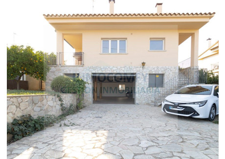 Dom na sprzedaż - Corçà, Hiszpania, 316 m², 511 444 USD (2 091 807 PLN), NET-102317910