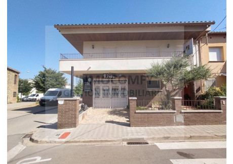 Dom na sprzedaż - La Bisbal D'emporda, Hiszpania, 370 m², 323 447 USD (1 245 273 PLN), NET-93923701