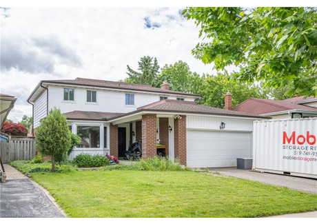Dom na sprzedaż - 67 Ramblewood Way Kitchener, Kanada, 188,13 m², 581 985 USD (2 345 398 PLN), NET-98312293
