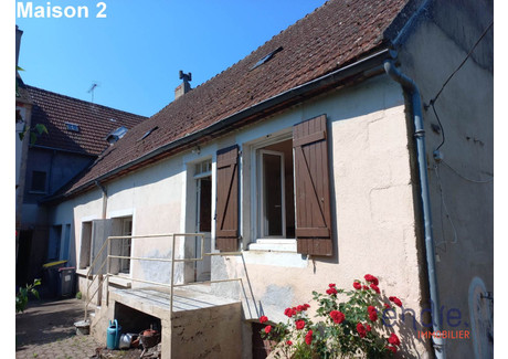 Dom na sprzedaż - Cosne D Allier, Francja, 180 m², 83 357 USD (348 431 PLN), NET-75918025