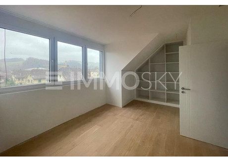 Mieszkanie do wynajęcia - Schwandgasse Oberburg, Szwajcaria, 115 m², 2493 USD (10 222 PLN), NET-102786110