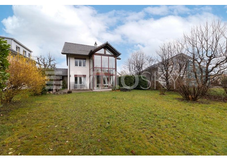 Dom na sprzedaż - Arboldswil, Szwajcaria, 173 m², 1 171 613 USD (4 768 467 PLN), NET-103010425