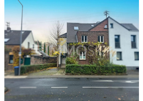 Dom na sprzedaż - Köln, Niemcy, 180 m², 947 950 USD (3 877 117 PLN), NET-102194399