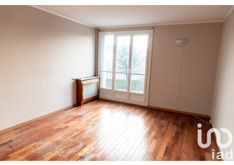 Mieszkanie na sprzedaż - Taverny, Francja, 56 m², 164 762 USD (683 764 PLN), NET-103168286