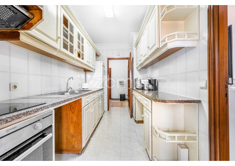 Mieszkanie na sprzedaż - Maia, Portugalia, 80 m², 210 359 USD (839 332 PLN), NET-96655203