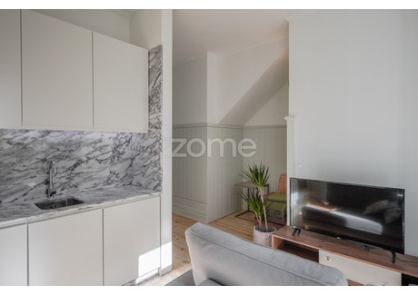 Mieszkanie na sprzedaż - Porto, Portugalia, 37 m², 217 742 USD (890 566 PLN), NET-90059792