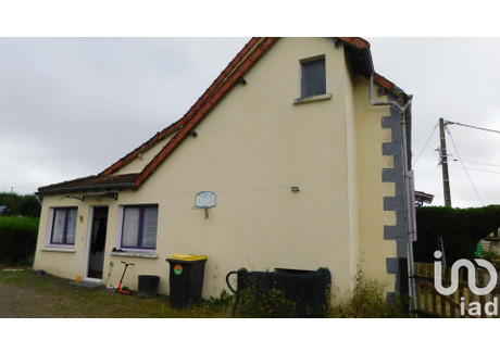 Dom na sprzedaż - Commentry, Francja, 156 m², 144 414 USD (592 099 PLN), NET-99798205