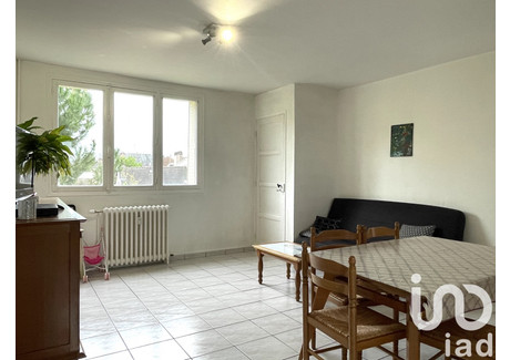 Mieszkanie na sprzedaż - Troyes, Francja, 53 m², 80 384 USD (327 967 PLN), NET-97155252