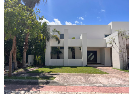 Dom na sprzedaż - Lagos del Sol Cancún, Meksyk, 650 m², 921 686 USD (3 769 694 PLN), NET-100373051