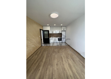 Mieszkanie na sprzedaż - Изгрев/Izgrev Пловдив/plovdiv, Bułgaria, 50 m², 72 597 USD (278 771 PLN), NET-98083380