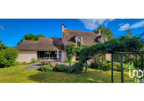 Dom na sprzedaż - Grosrouvre, Francja, 260 m², 883 110 USD (3 620 749 PLN), NET-100190385