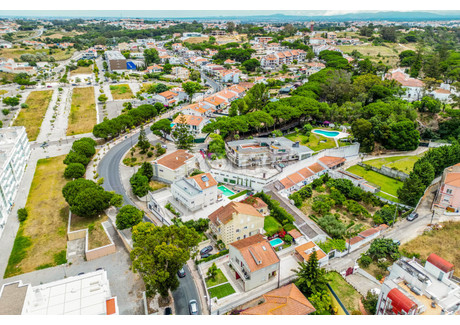 Dom na sprzedaż - Almada, Portugalia, 221 m², 1 025 994 USD (4 206 576 PLN), NET-98978758