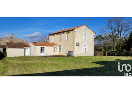 Dom na sprzedaż - Monsireigne, Francja, 180 m², 155 843 USD (638 956 PLN), NET-102570784