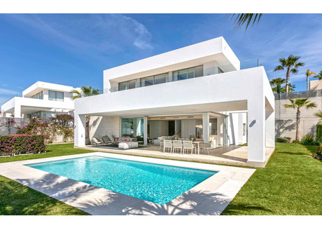 Dom na sprzedaż - G47X+63, 29603 Marbella, Málaga, Spain Marbella, Hiszpania, 250 m², 2 811 671 USD (11 499 735 PLN), NET-92207464