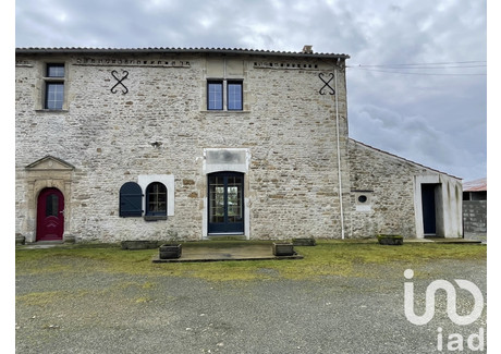 Dom na sprzedaż - Chantonnay, Francja, 105 m², 195 202 USD (815 945 PLN), NET-96443864