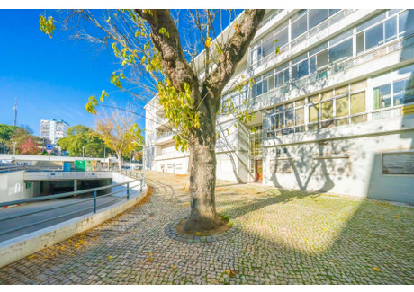 Mieszkanie na sprzedaż - Almada, Cova Da Piedade, Pragal E Cacilhas, Portugalia, 72 m², 241 674 USD (983 612 PLN), NET-102945441