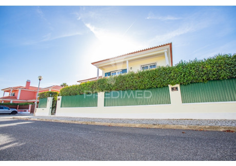 Dom na sprzedaż - Cascais e Estoril Cascais, Portugalia, 466 m², 2 319 789 USD (9 487 938 PLN), NET-91046336