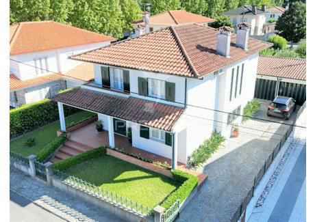 Dom na sprzedaż - Caldelas Guimaraes, Portugalia, 276 m², 314 067 USD (1 231 144 PLN), NET-91132563