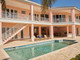 Dom na sprzedaż - 83 Poinciana Way Waterfront Home Grand Bahama, Bahamy, 418,06 m², 1 525 000 USD (6 206 750 PLN), NET-81002404