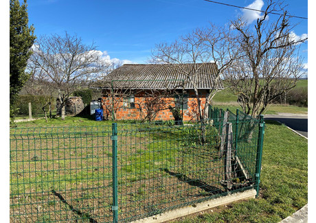 Działka na sprzedaż - Montmorot, Francja, 5000 m², 108 114 USD (442 187 PLN), NET-97878355