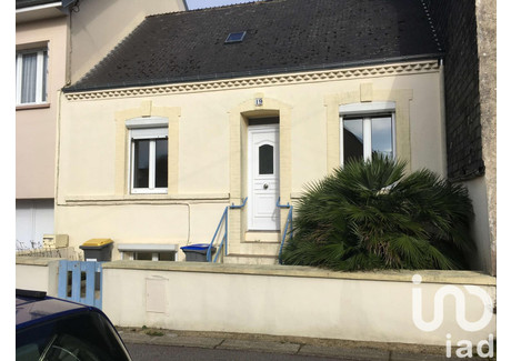 Dom na sprzedaż - Cherbourg-En-Cotentin, Francja, 99 m², 209 447 USD (856 637 PLN), NET-101841936