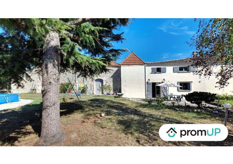 Dom na sprzedaż - Saint Christoly De Blaye, Francja, 320 m², 376 021 USD (1 443 921 PLN), NET-84770318