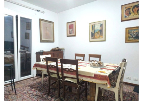 Mieszkanie na sprzedaż - Via Dei Pescatori Roma, Włochy, 65 m², 171 902 USD (699 641 PLN), NET-101949187