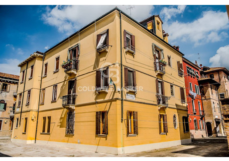 Mieszkanie na sprzedaż - Calle Del Montello Venezia, Włochy, 114 m², 464 601 USD (1 784 068 PLN), NET-84134387