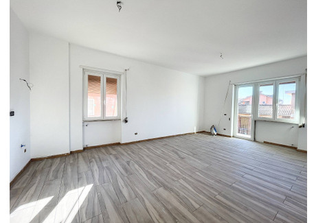 Mieszkanie na sprzedaż - via C. Burani, Monterotondo, Włochy, 82 m², 207 537 USD (850 902 PLN), NET-103068461