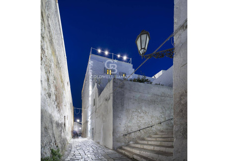 Dom na sprzedaż - Vicolo Castello, Ostuni, Włochy, 78 m², 293 558 USD (1 150 747 PLN), NET-93869716