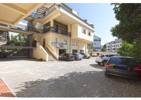 Mieszkanie na sprzedaż - Via dei Monti Cimini Viterbo, Włochy, 140 m², 252 819 USD (1 034 029 PLN), NET-100443442