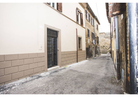 Mieszkanie na sprzedaż - Via Convalescentorio Quaglia, Tarquinia, Włochy, 75 m², 70 417 USD (277 445 PLN), NET-95002013
