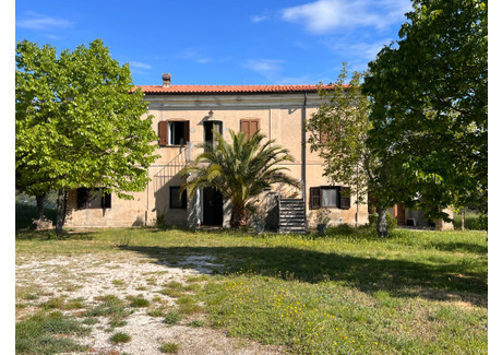 Dom na sprzedaż - Contrada Vicenne, Civitaquana, Włochy, 350 m², 325 297 USD (1 317 454 PLN), NET-97397993