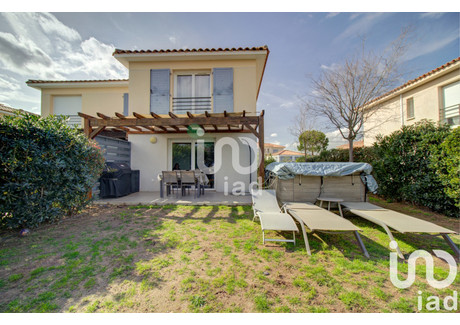 Dom na sprzedaż - Roquebrune-Sur-Argens, Francja, 69 m², 409 167 USD (1 612 118 PLN), NET-95165719