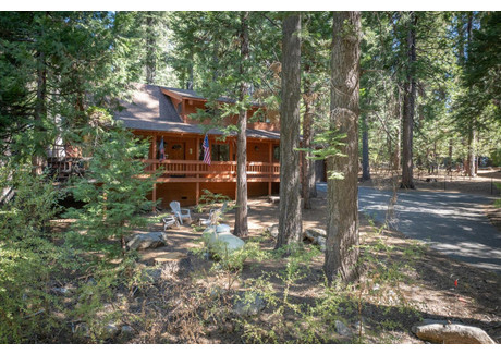 Komercyjne na sprzedaż - 2821 Tahos Drive, Calaveras County, CA Arnold, Usa, 141,96 m², 579 000 USD (2 356 530 PLN), NET-100271147