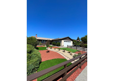 Dom do wynajęcia - 877 877 Crinella Drive, Sonoma County, CA Petaluma, Usa, 120,77 m², 3780 USD (15 498 PLN), NET-99134685