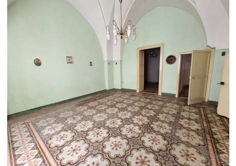 Dom na sprzedaż - Oria, Włochy, 188 m², 174 030 USD (711 783 PLN), NET-97872067