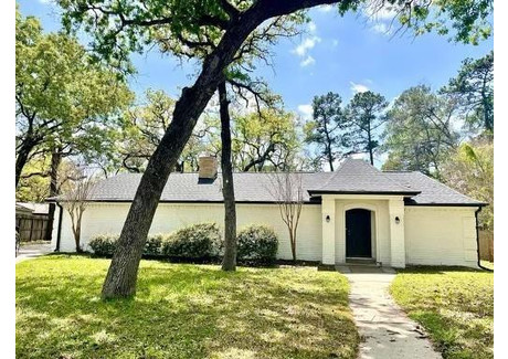 Dom do wynajęcia - 8107 Durklyn Lane Houston, Usa, 250,19 m², 2500 USD (9800 PLN), NET-100594221