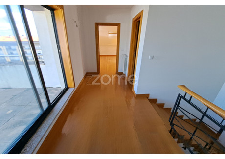 Mieszkanie na sprzedaż - Viseu, Portugalia, 162 m², 381 961 USD (1 562 220 PLN), NET-95053091