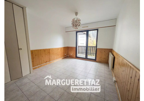 Mieszkanie na sprzedaż - La Tour, Francja, 34,13 m², 145 856 USD (598 010 PLN), NET-102138380