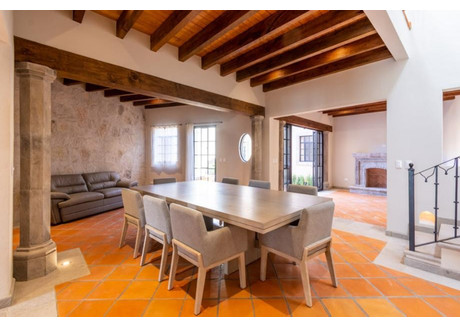 Dom na sprzedaż - San Miguel De Allende, Meksyk, 329,99 m², 638 413 USD (2 566 422 PLN), NET-94689320