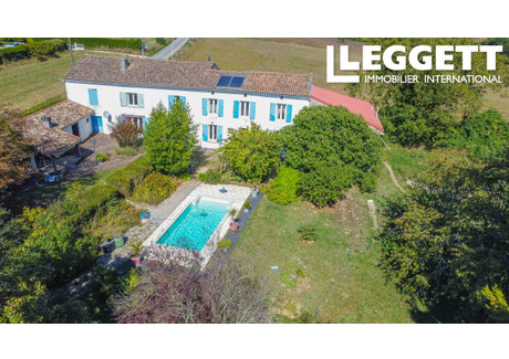 Dom na sprzedaż - Saint-Amant-De-Boixe, Francja, 217 m², 429 847 USD (1 650 611 PLN), NET-101050815