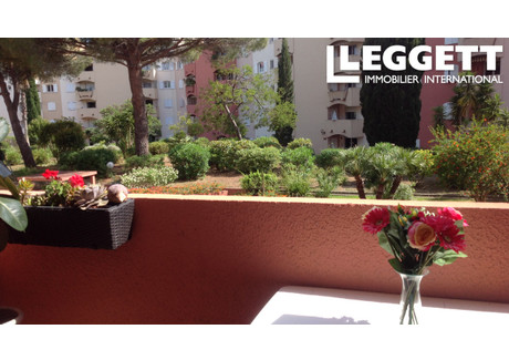 Mieszkanie na sprzedaż - Hyeres, Francja, 21 m², 136 708 USD (559 135 PLN), NET-102165807