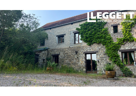 Dom na sprzedaż - Clecy, Francja, 140 m², 170 567 USD (687 383 PLN), NET-95242304