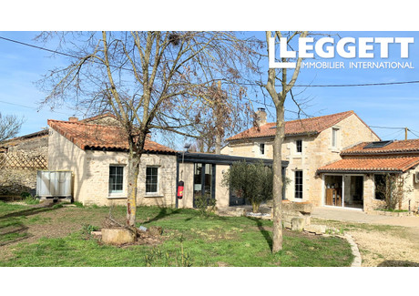 Dom na sprzedaż - La Grimaudière, Francja, 190 m², 343 259 USD (1 376 467 PLN), NET-95381141